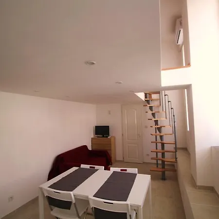 Duplex : Zone Pietonne De Nice